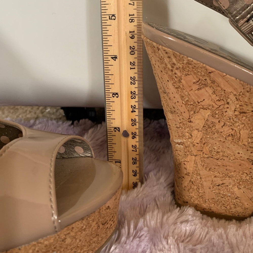 Heels - Picture 2 of 2